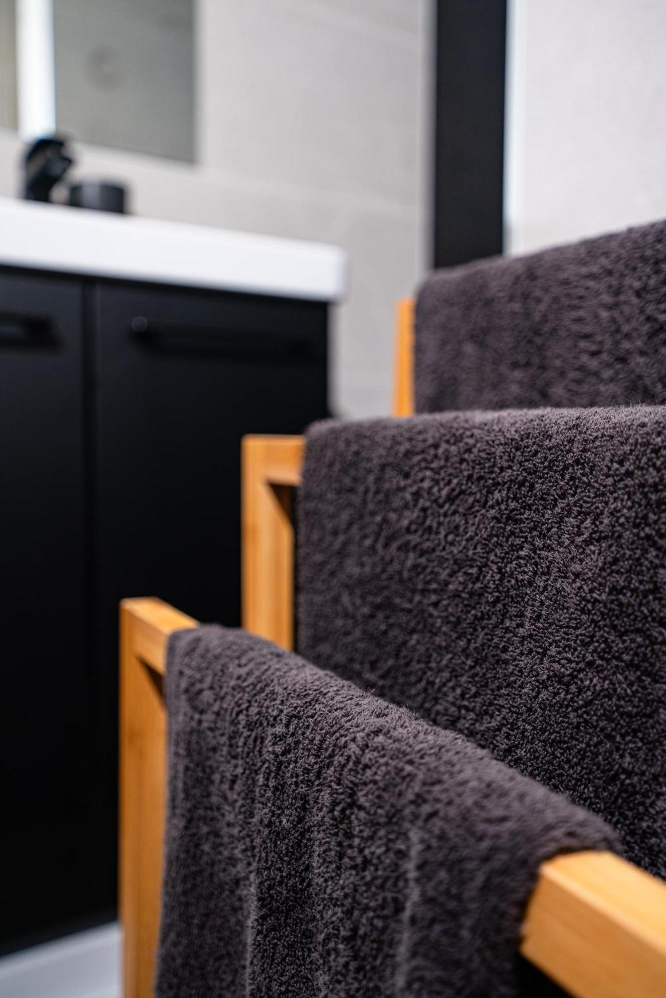 Moderne T2 Centre Sauna Wifi Home Office Netflix Straatsburg Buitenkant foto